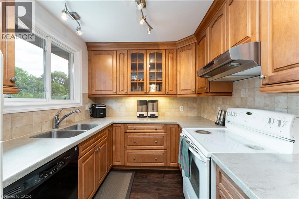 1319 Sherwood Court, Burlington, Ontario  L7M 1C8 - Photo 19 - 40856541