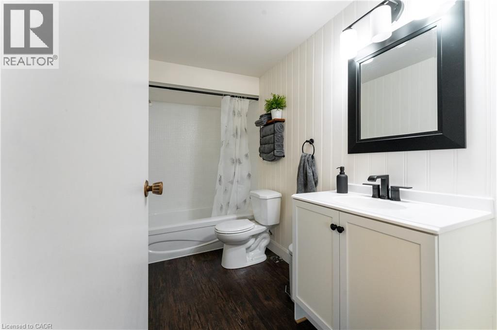 1319 Sherwood Court, Burlington, Ontario  L7M 1C8 - Photo 32 - 40856541