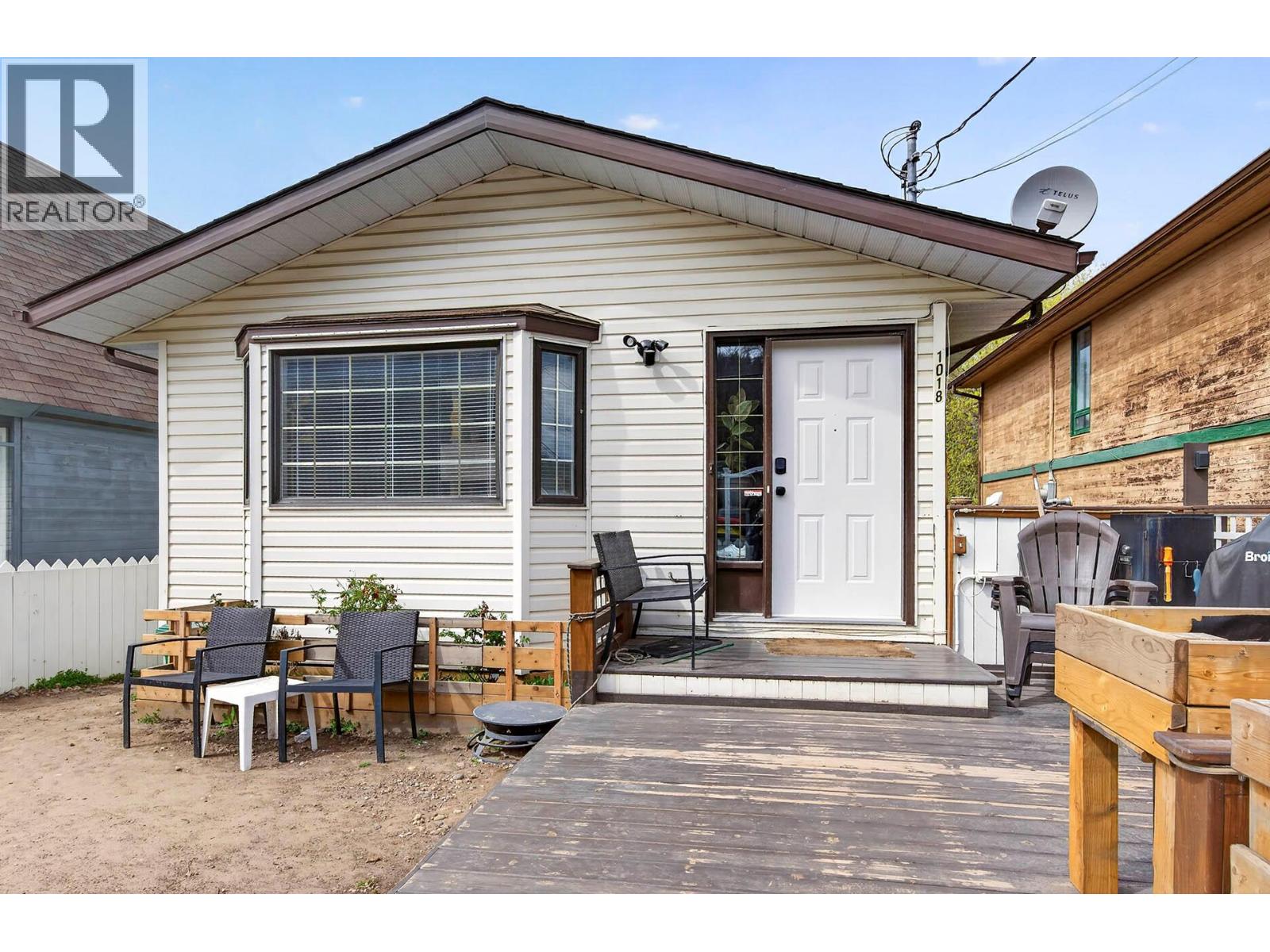 1018 Hillside Avenue, Chase, British Columbia  V0E 1M0 - Photo 3 - 10398148