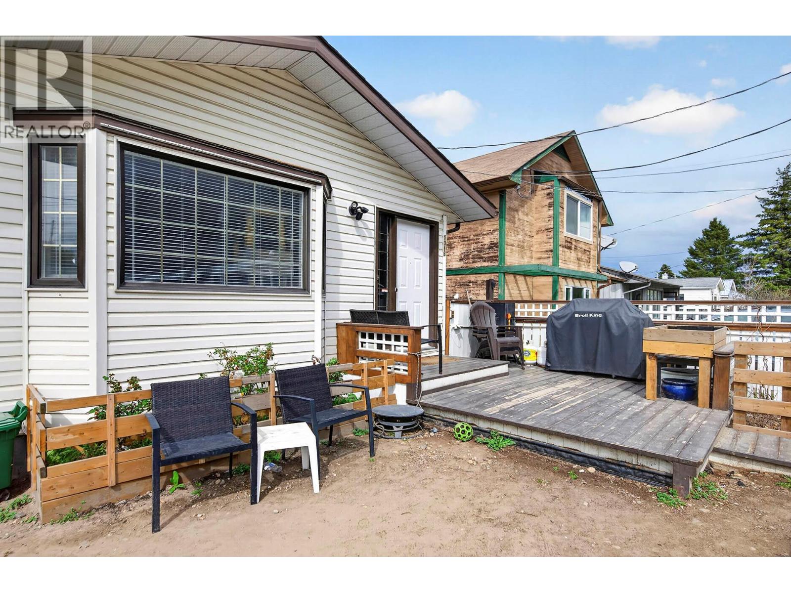 1018 Hillside Avenue, Chase, British Columbia  V0E 1M0 - Photo 7 - 10398148