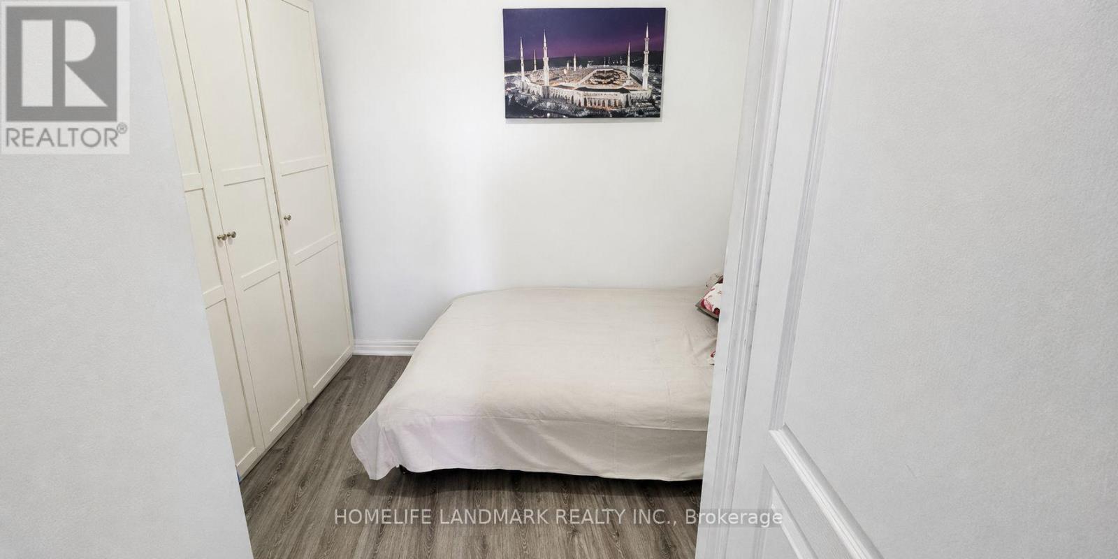 607 - 223 Webb Drive, Mississauga, Ontario  L5B 0E8 - Photo 6 - W13685266
