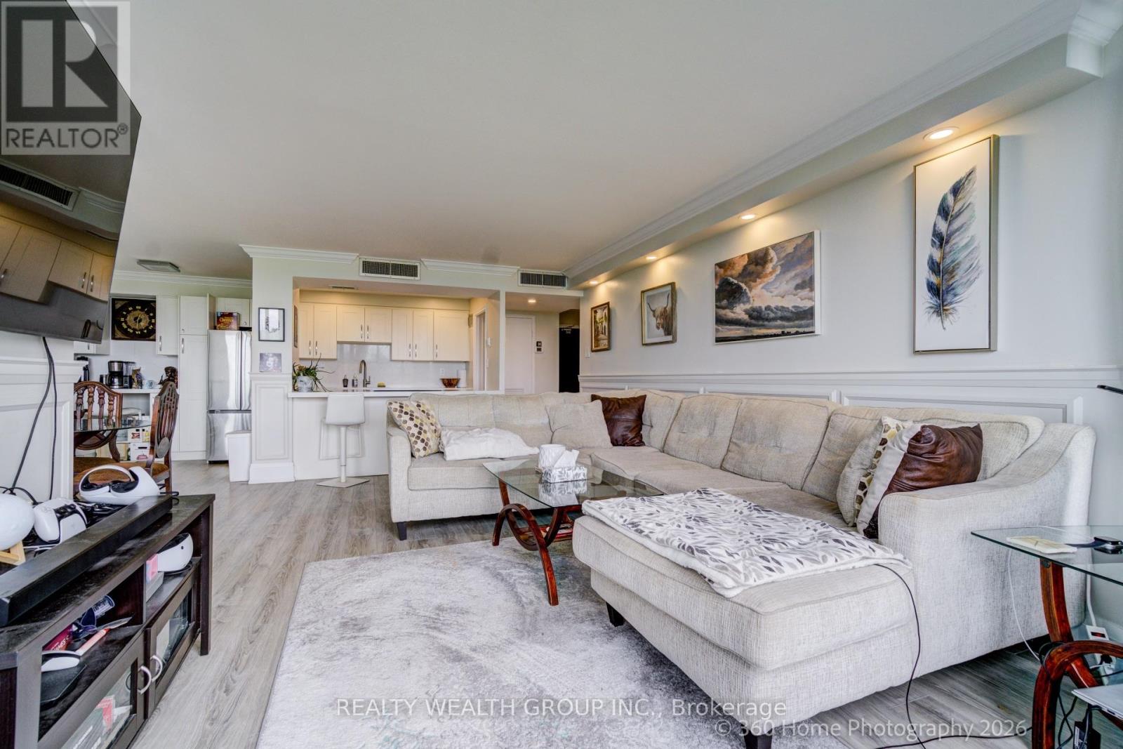 619 - 1333 Bloor Street, Mississauga, Ontario  L4Y 3T6 - Photo 6 - W13689114