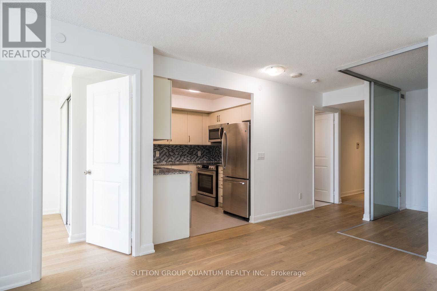 1412 - 205 Sherway Gardens Road, Toronto, Ontario  M9C 0A5 - Photo 6 - W13689120