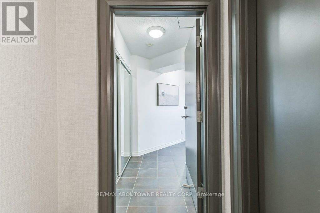 405 - 2325 Central Park Drive, Oakville, Ontario  L6H 0E2 - Photo 9 - W13689162