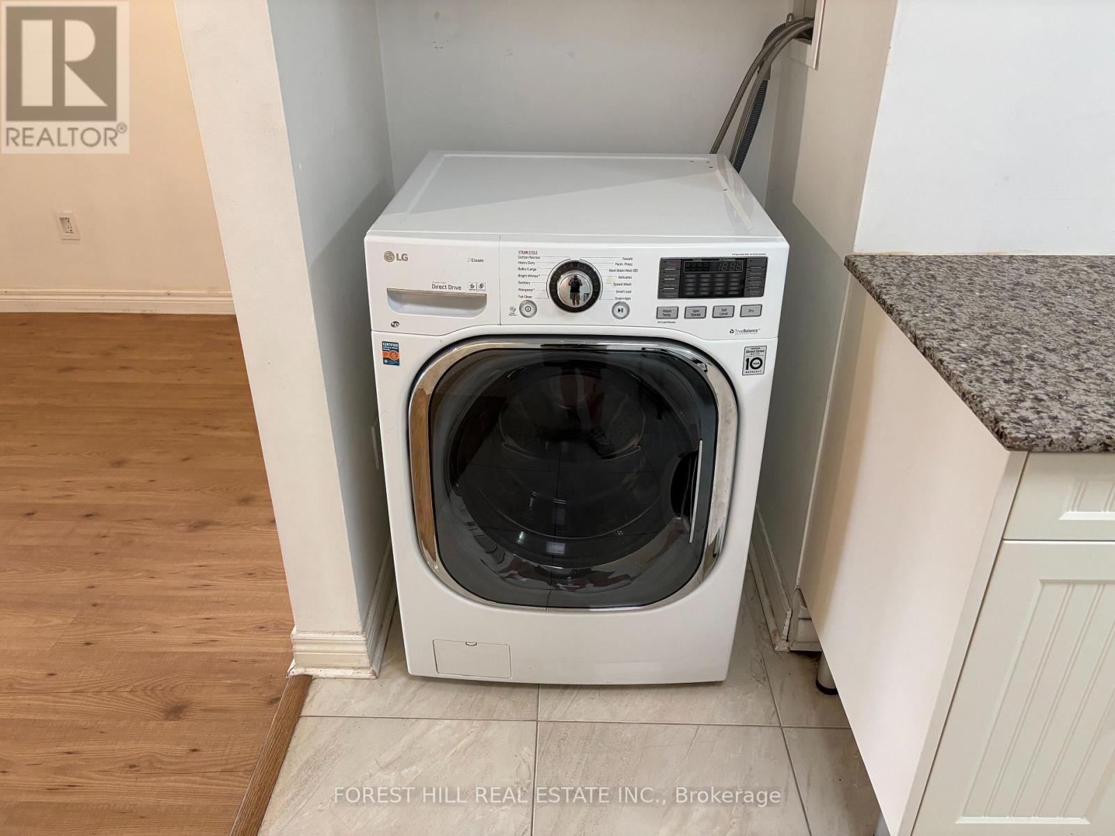 1 - 341 Lakeshore Road E, Oakville, Ontario  L6J 1J4 - Photo 8 - W13689214