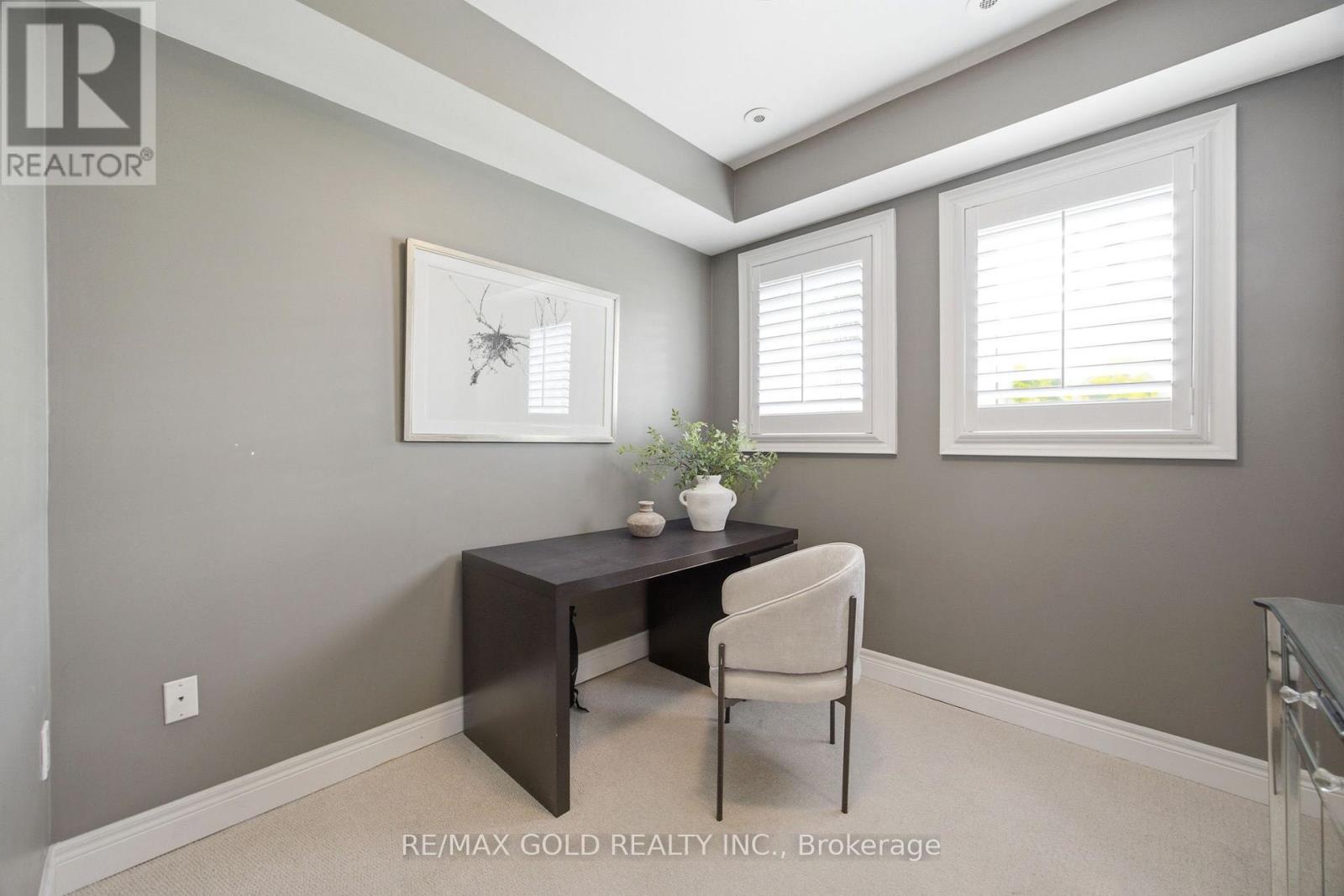 71 Cormier Heights, Toronto, Ontario  M8Z 0B6 - Photo 16 - W13689226
