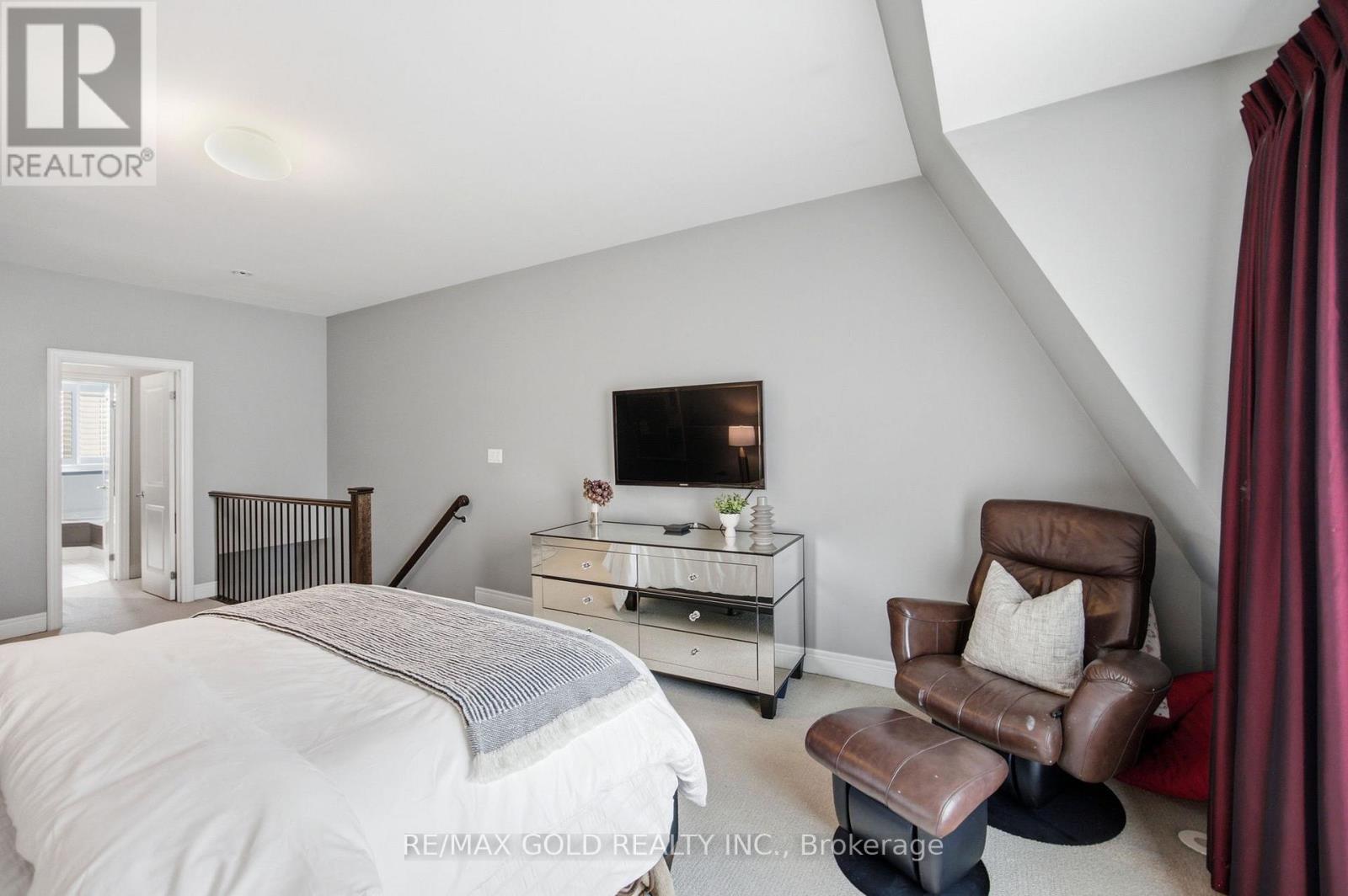 71 Cormier Heights, Toronto, Ontario  M8Z 0B6 - Photo 30 - W13689226