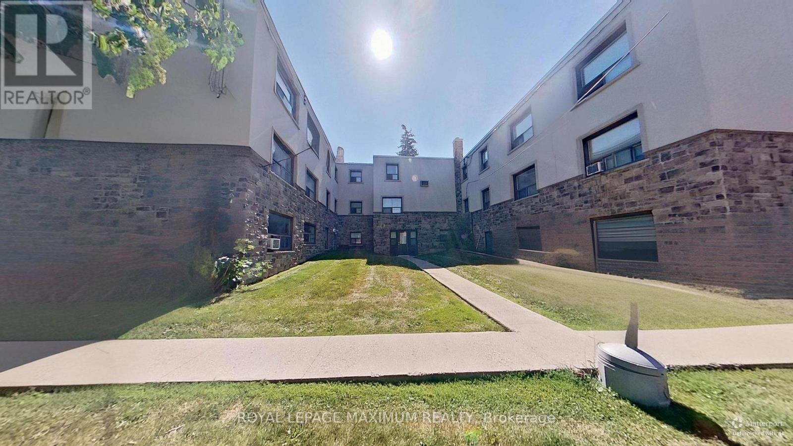 B2 - 65 First Street N, Orangeville, Ontario  L9W 2E6 - Photo 11 - W13689276