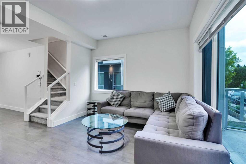 207, 20 Brentwood Common NW, Calgary, Alberta  T2L 2L7 - Photo 20 - A2323657