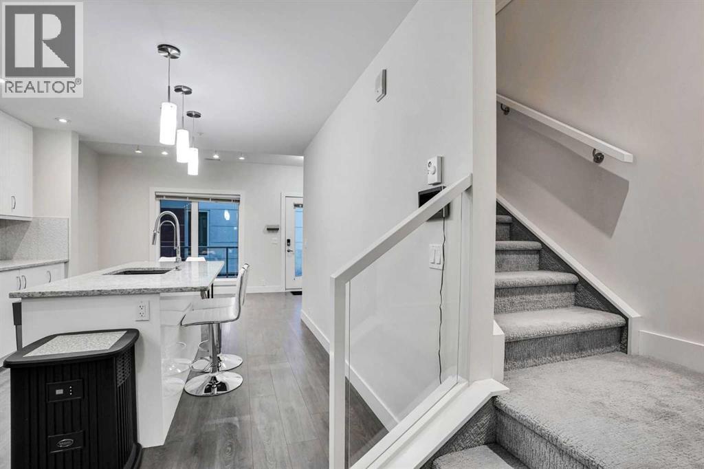 207, 20 Brentwood Common NW, Calgary, Alberta  T2L 2L7 - Photo 26 - A2323657