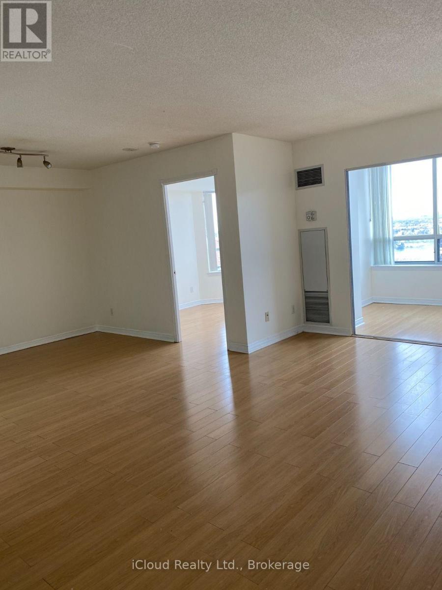2101 - 135 Hillcrest Avenue, Mississauga, Ontario  L5B 4B1 - Photo 7 - W13682590