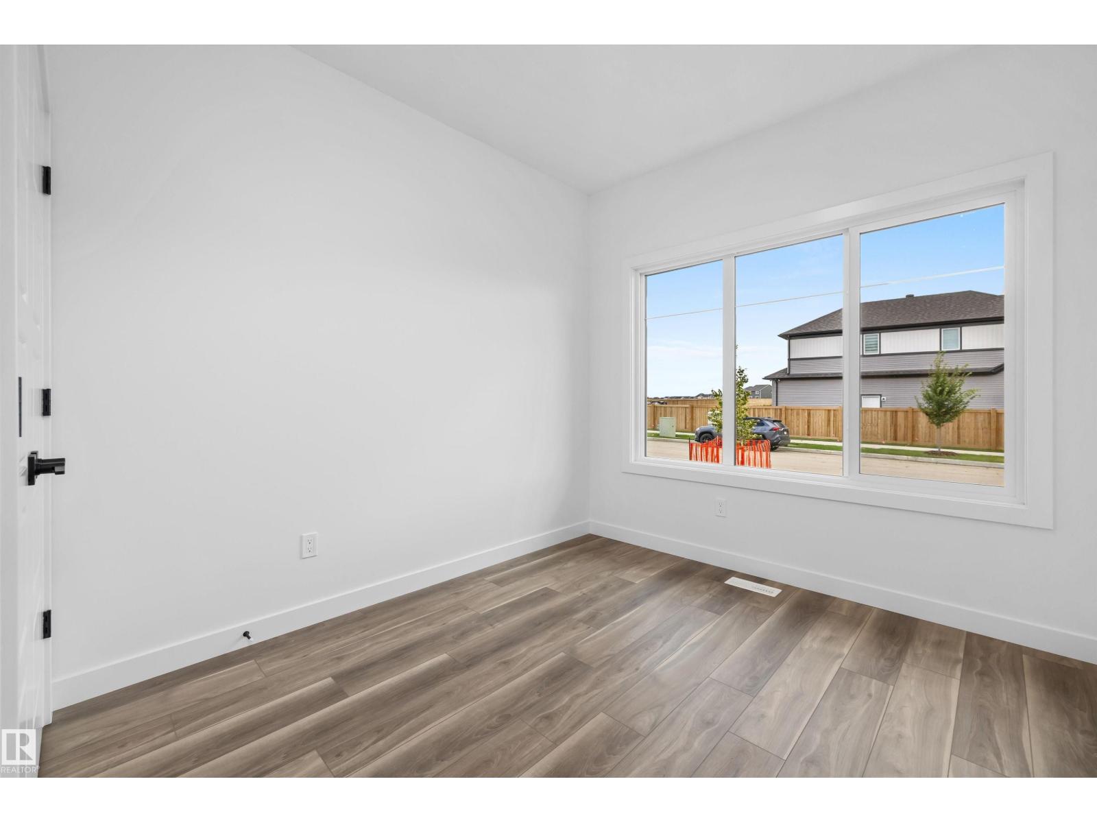 1613 210a St NW, Edmonton, Alberta  T6M 3E1 - Photo 8 - E4484211