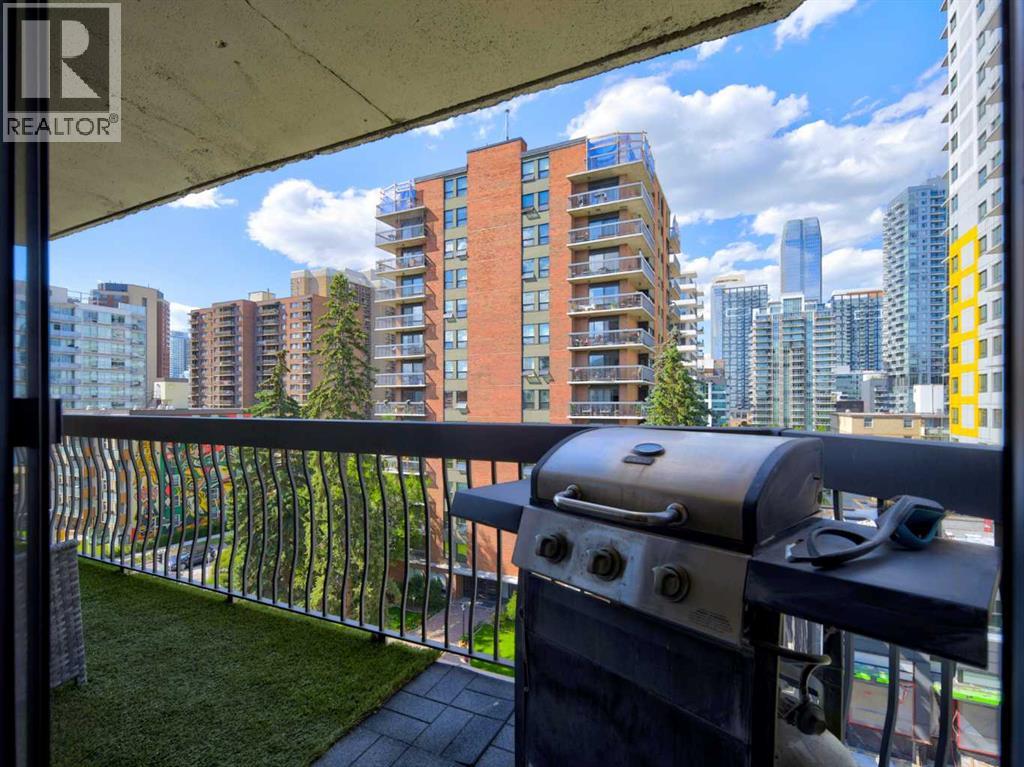 703, 537 14 Avenue SW, Calgary, Alberta T2R 0M7 - Photo 27 - A2338452