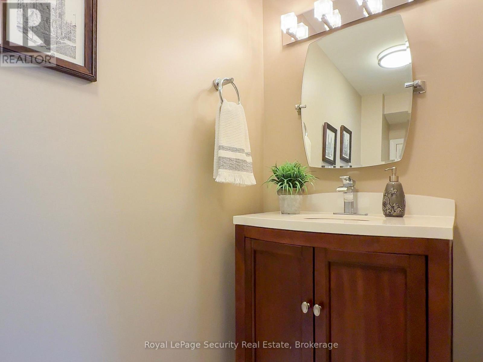 46 Birchway Place, Halton Hills, Ontario  L7J 2X7 - Photo 31 - W13688450