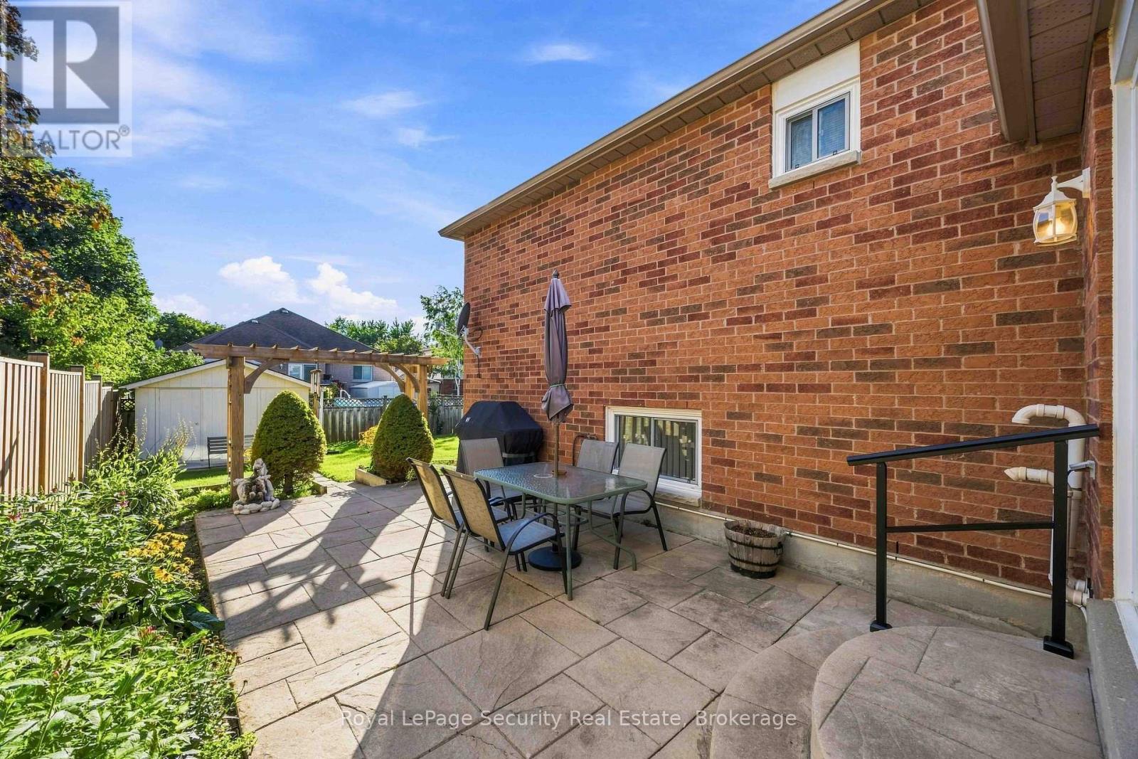 46 Birchway Place, Halton Hills, Ontario  L7J 2X7 - Photo 42 - W13688450