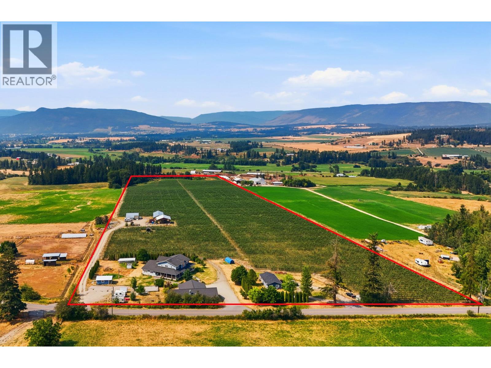 1199 Mountain View Road, Spallumcheen, British Columbia