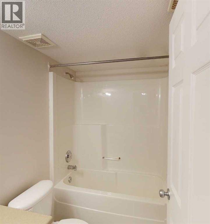 13005 93 Street, Grande Prairie, Alberta  T8X 1S5 - Photo 14 - A2334477
