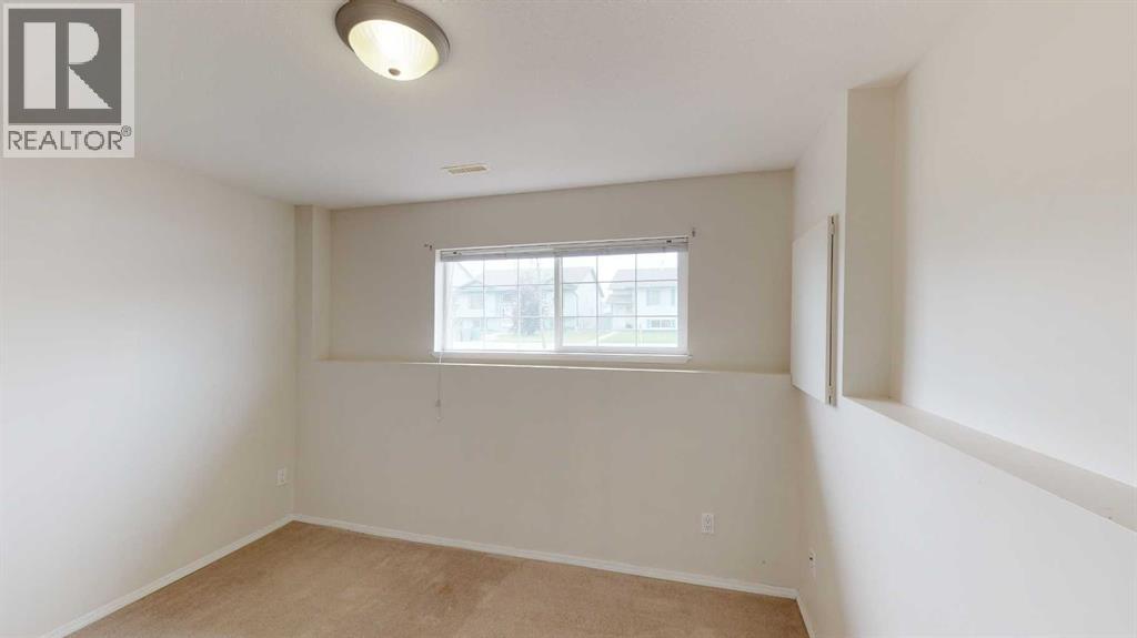 13005 93 Street, Grande Prairie, Alberta  T8X 1S5 - Photo 12 - A2334477