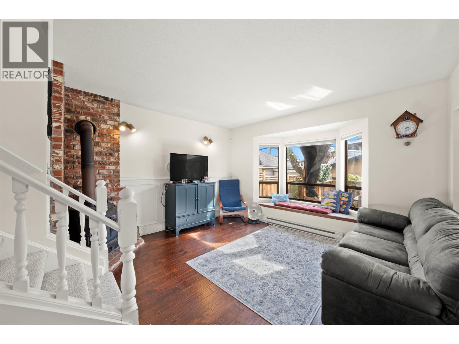 1554 W 65th Ave Avenue, Vancouver, British Columbia  V6P 2R1 - Photo 2 - R3156821