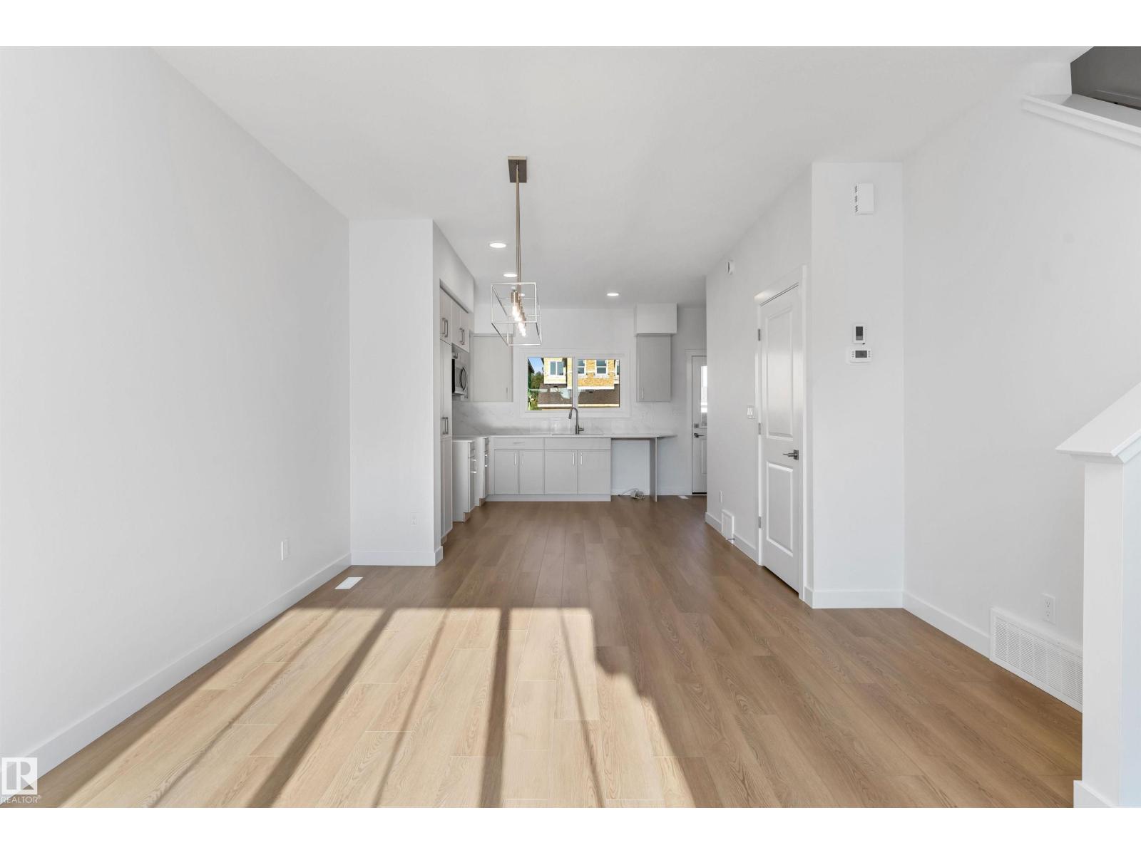 1609 210a St NW, Edmonton, Alberta  T6M 3E1 - Photo 12 - E4484209