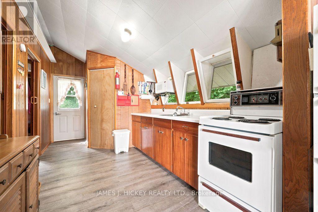 221 Duck Point Trail, Laurentian Hills, Ontario  K0J 1P0 - Photo 12 - X13689330
