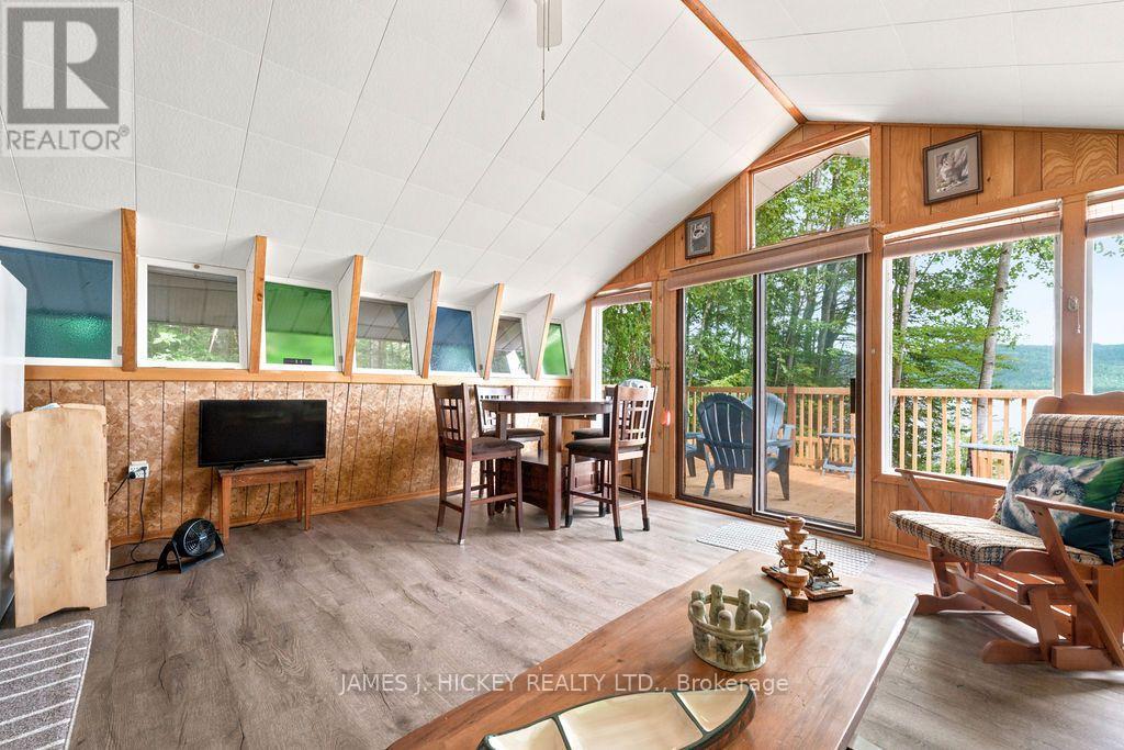 221 Duck Point Trail, Laurentian Hills, Ontario K0J 1P0 - Photo 5 - X13689330