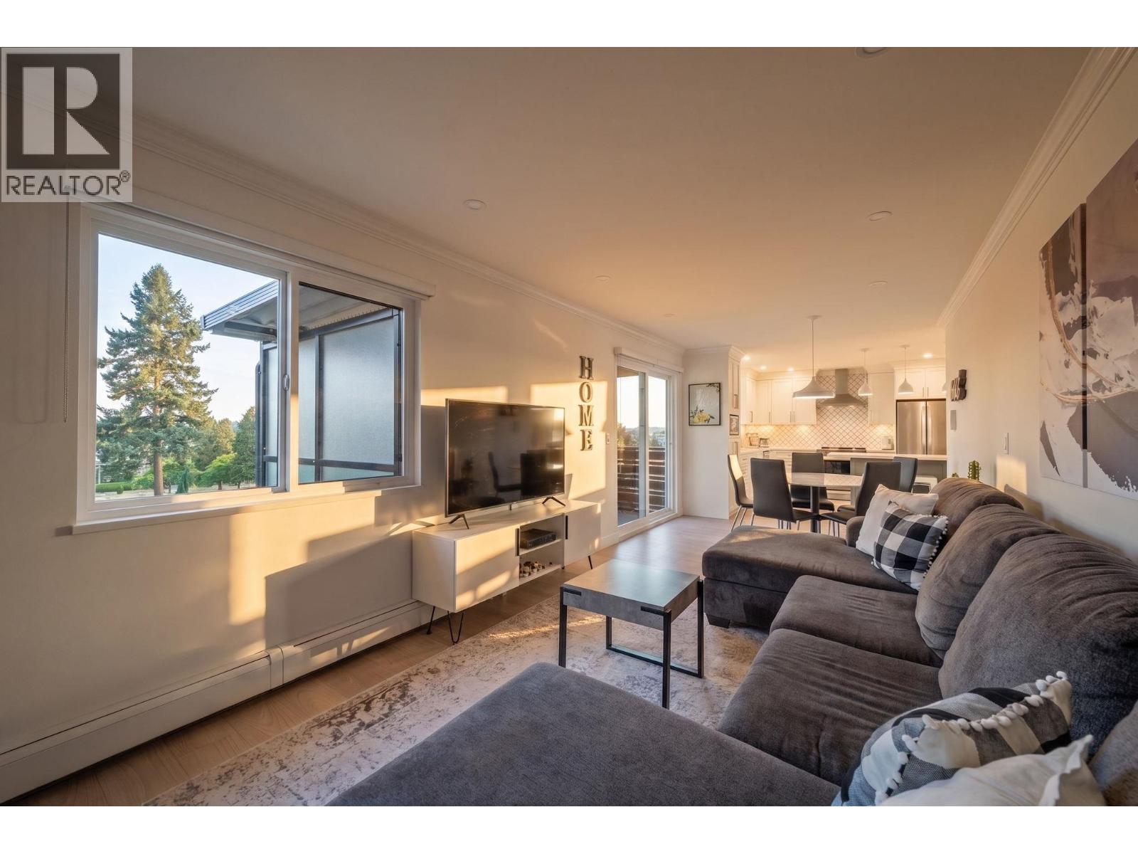4268 Graveley Street, Burnaby, British Columbia  V5C 3T8 - Photo 8 - R3156868