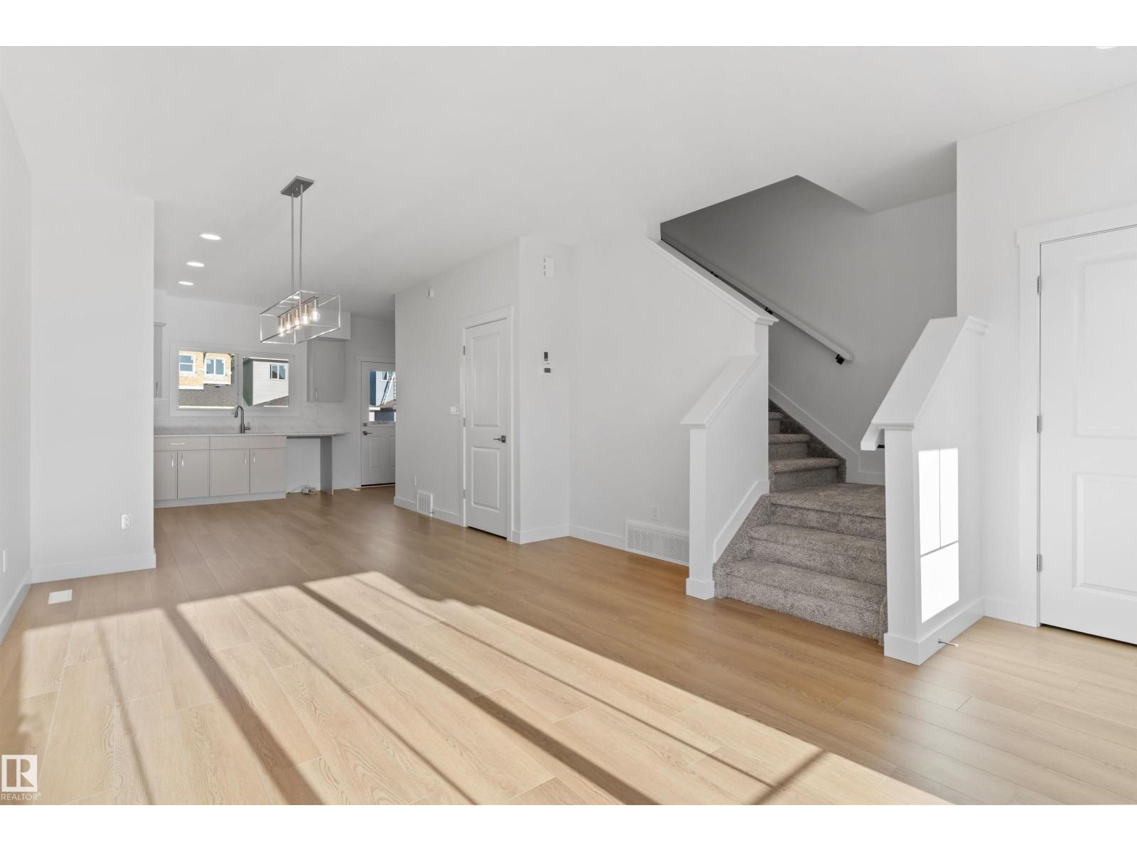 1609 210a St NW, Edmonton, Alberta  T6M 3E1 - Photo 11 - E4484209