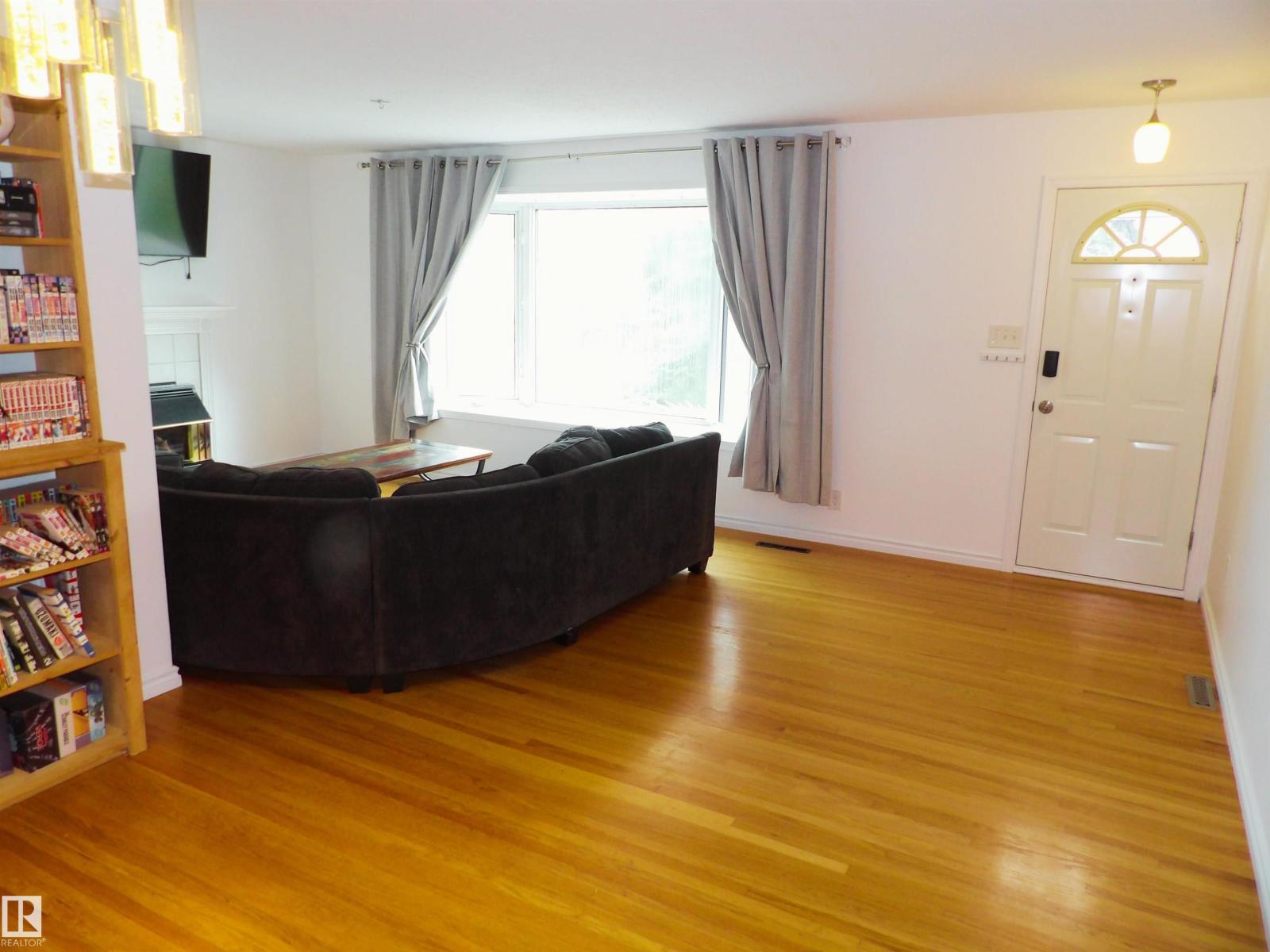 13208 130th Av NW NW, Edmonton, Alberta  T5L 3L7 - Photo 13 - E4492458