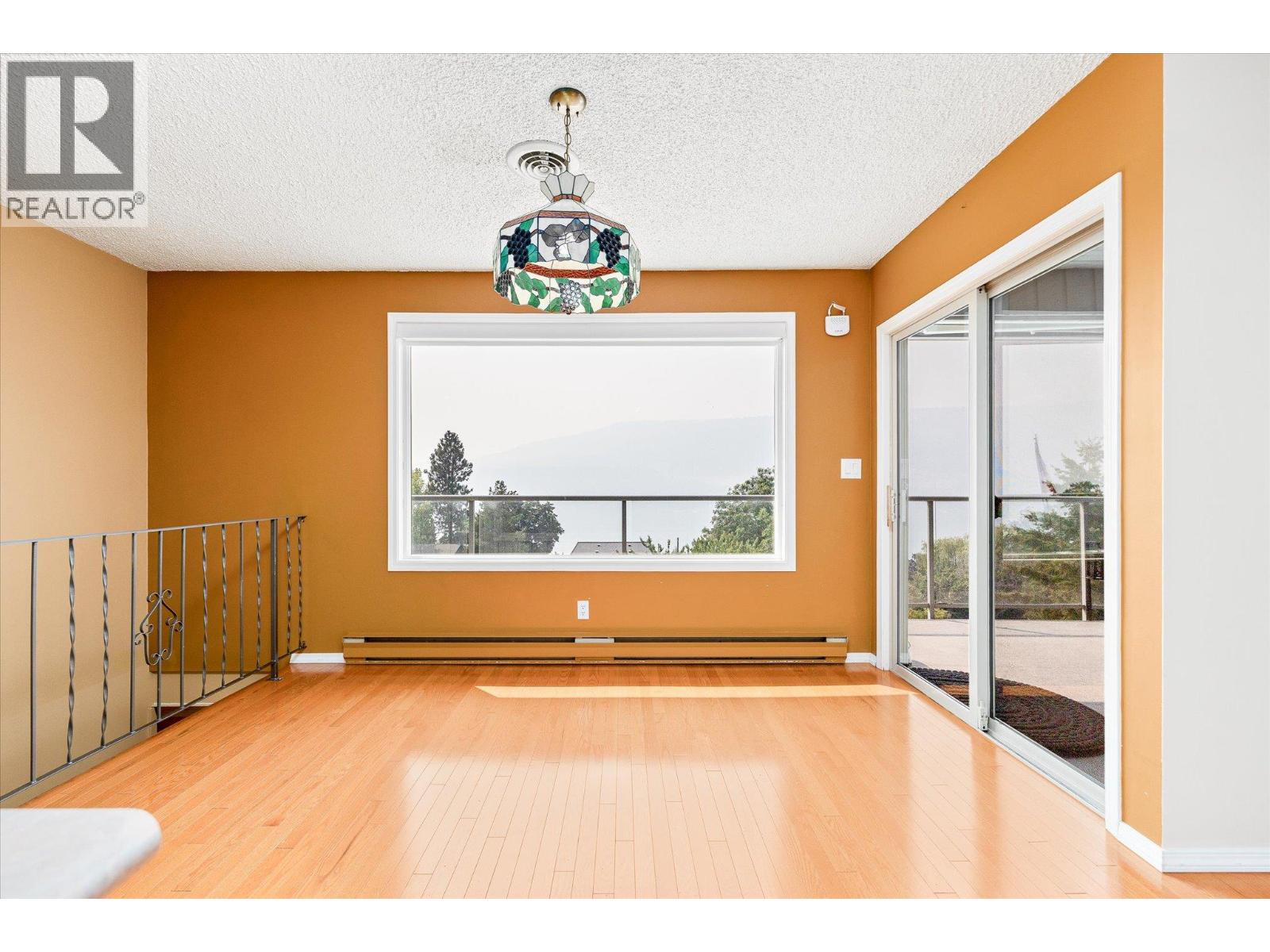 13890 Oyama Road, Lake Country, British Columbia  V4V 2B2 - Photo 13 - 10397689