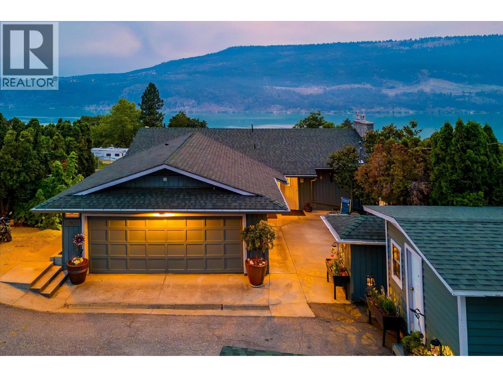 13890 Oyama Road, Lake Country, British Columbia  V4V 2B2 - Photo 2 - 10397689