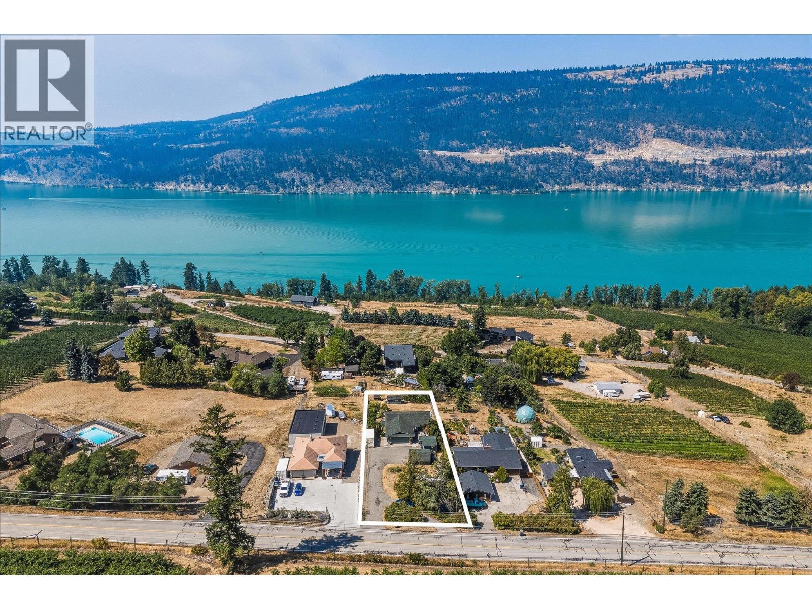 13890 Oyama Road, Lake Country, British Columbia  V4V 2B2 - Photo 3 - 10397689