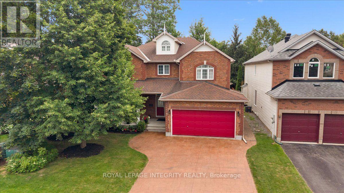 40 Bon Echo Crescent, Ottawa, Ontario  K2M 2W6 - Photo 1 - X13689308