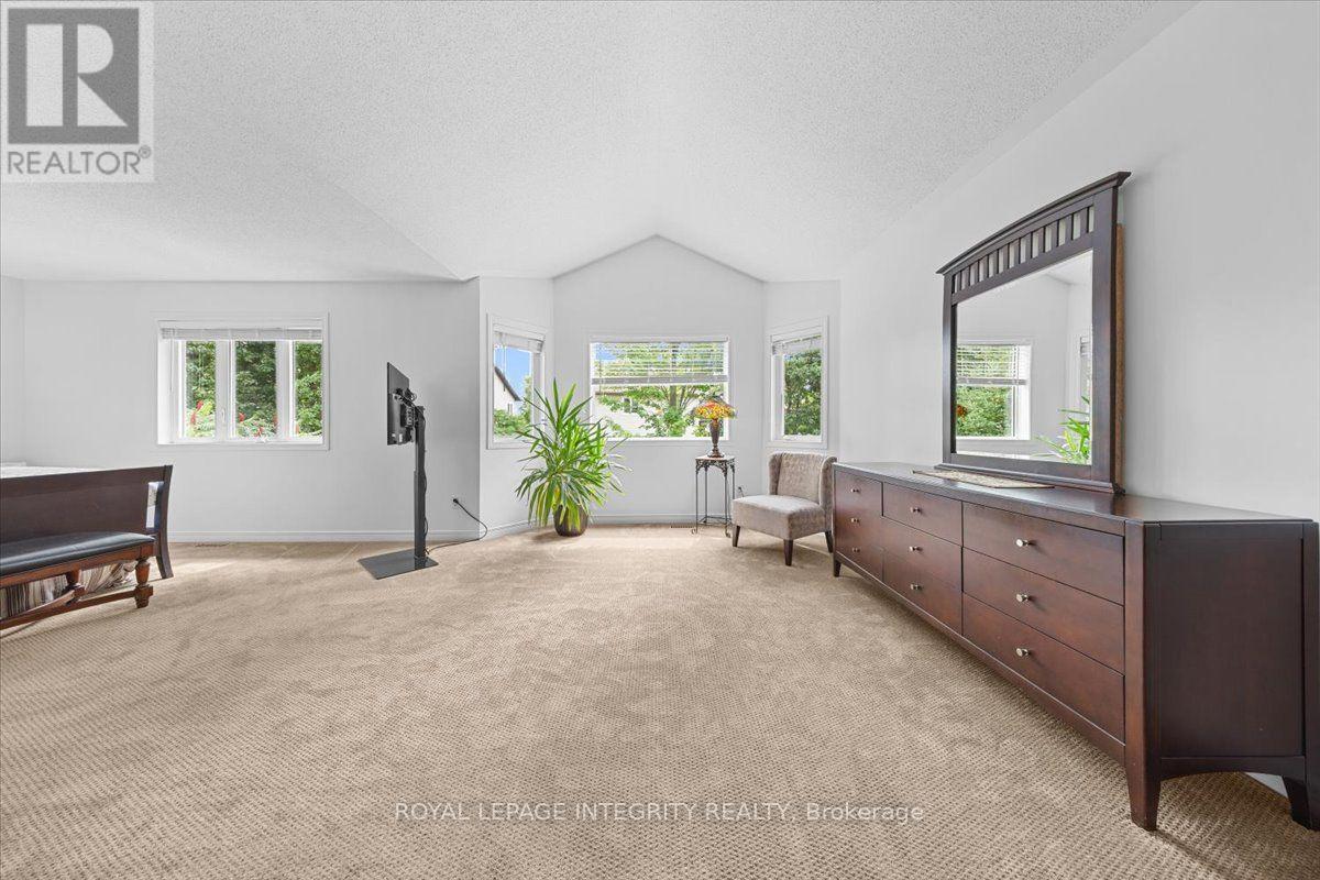 40 Bon Echo Crescent, Ottawa, Ontario  K2M 2W6 - Photo 29 - X13689308
