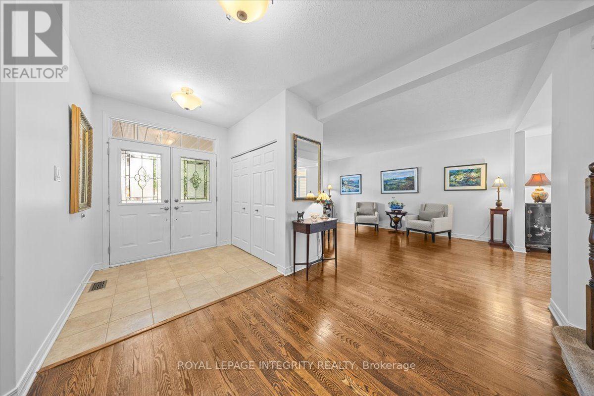 40 Bon Echo Crescent, Ottawa, Ontario  K2M 2W6 - Photo 4 - X13689308