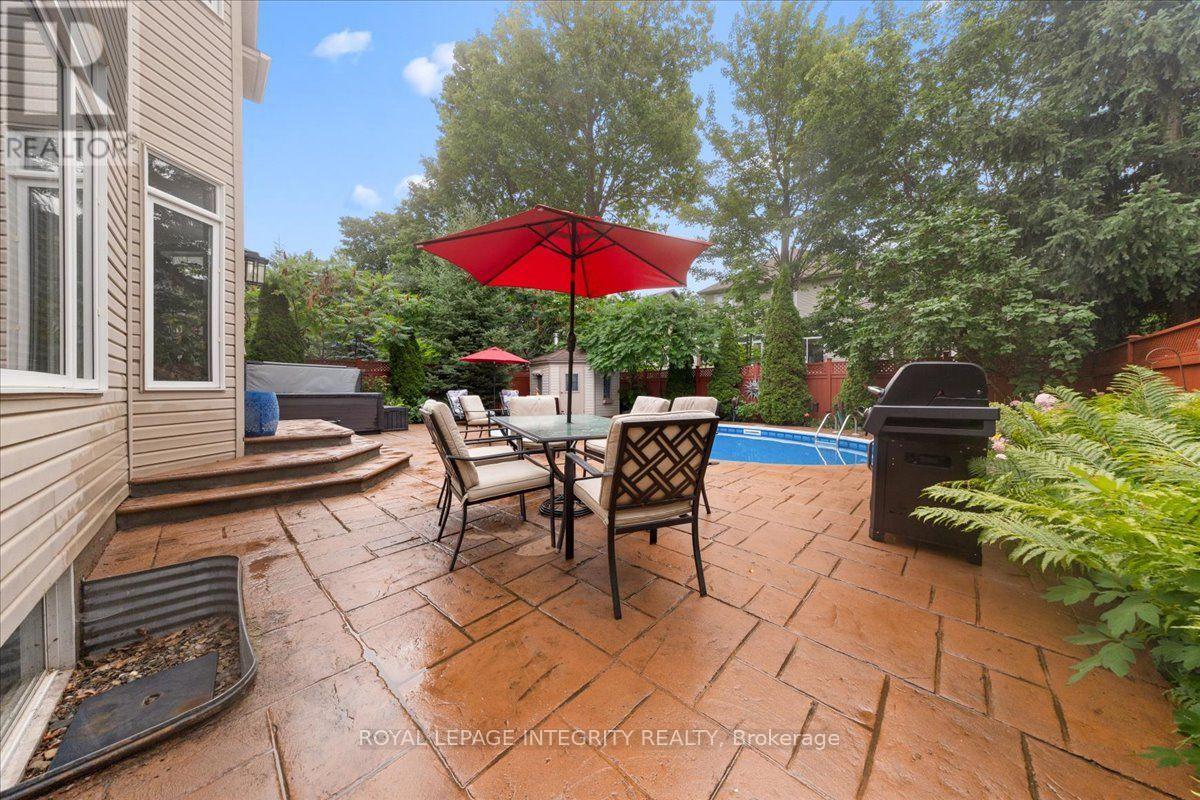 40 Bon Echo Crescent, Ottawa, Ontario  K2M 2W6 - Photo 43 - X13689308