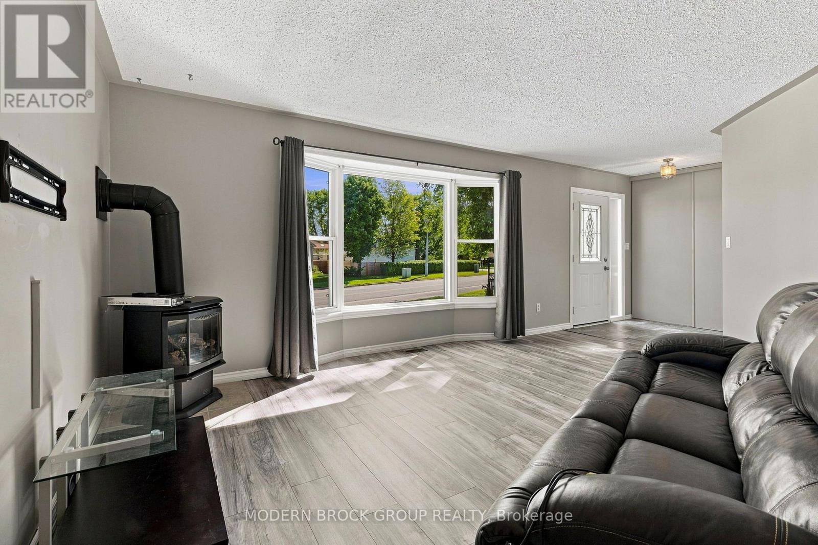 1610 Kensington Parkway, Brockville, Ontario  K6V 6J2 - Photo 14 - X13689312