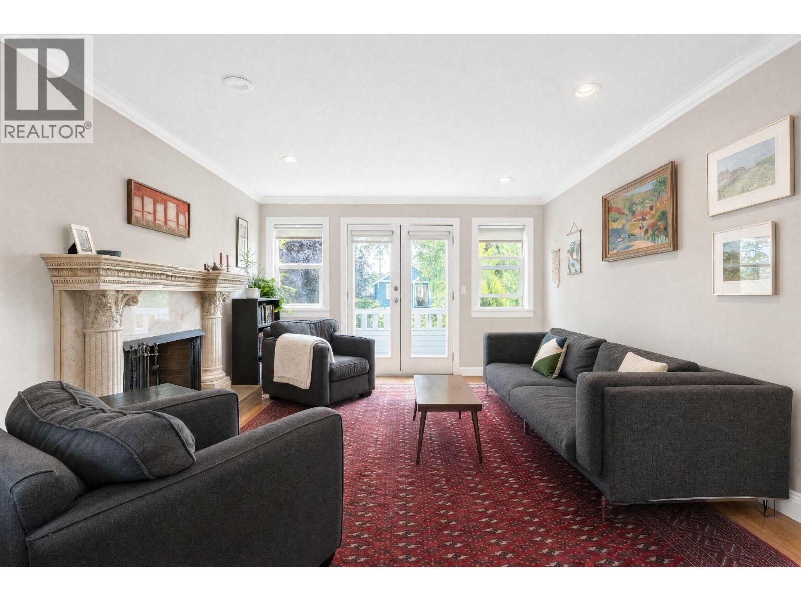 2183 Napier Street, Vancouver, British Columbia  V5L 2P1 - Photo 6 - R3156949
