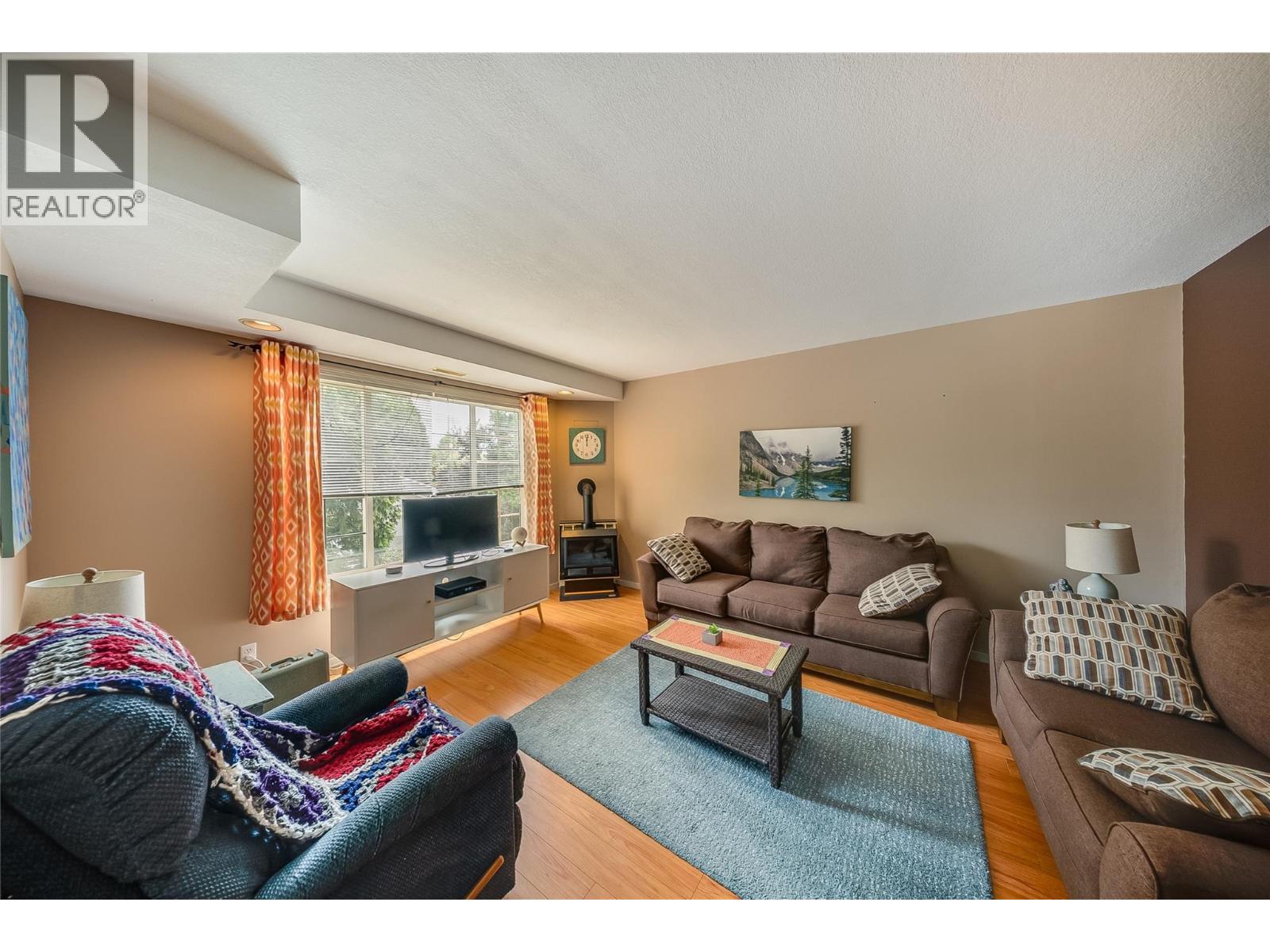573 10th Avenue Unit# 4, Castlegar, British Columbia  V1N 1K6 - Photo 8 - 10398081