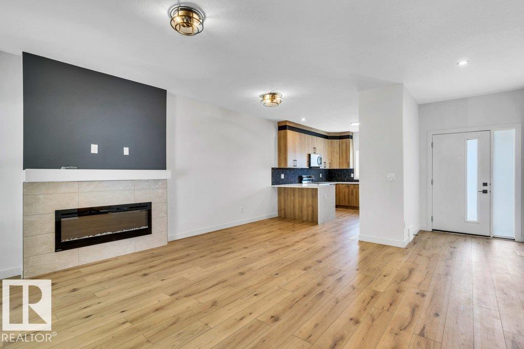 Unknown Address, ,    - Photo 11 - E4504403