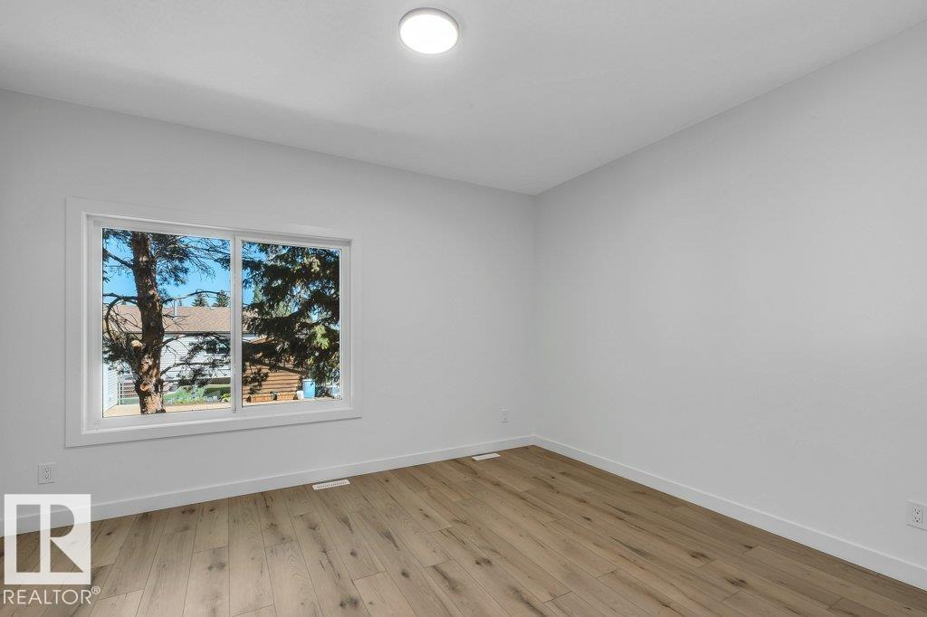 Unknown Address, ,    - Photo 26 - E4504403