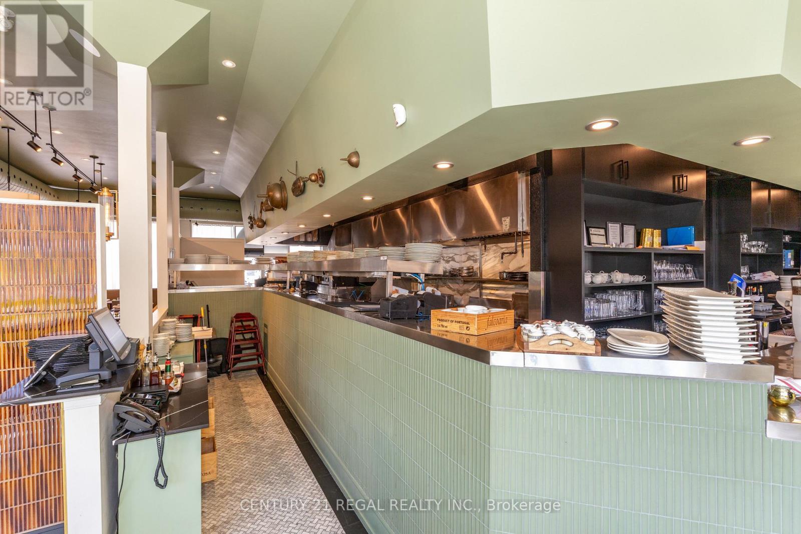 1444 Dupont Street, Toronto, Ontario  M6P 4H3 - Photo 15 - W13624890