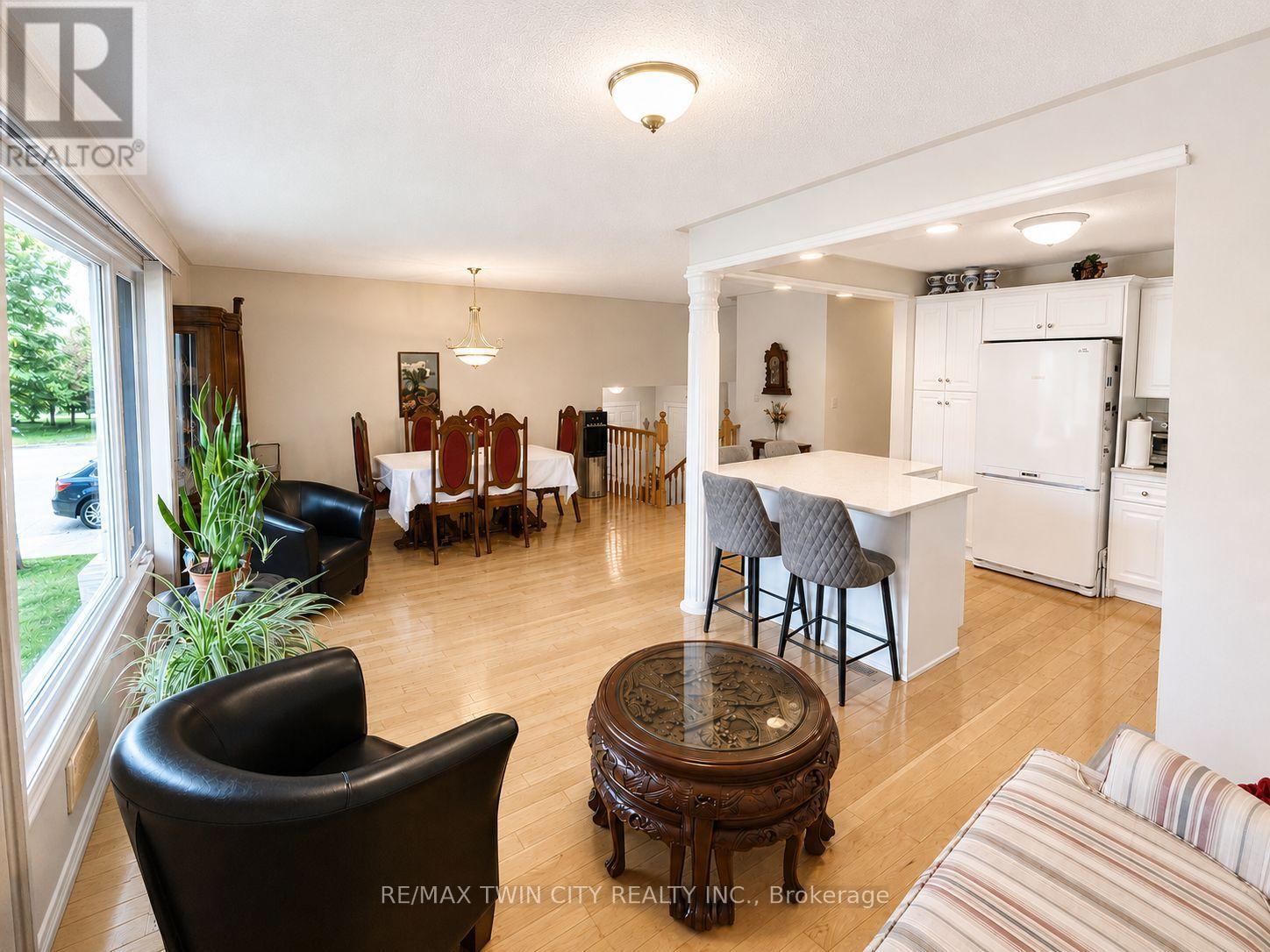 36 Oakhill Drive N, Brantford, Ontario  N3T 1R1 - Photo 16 - X13689326