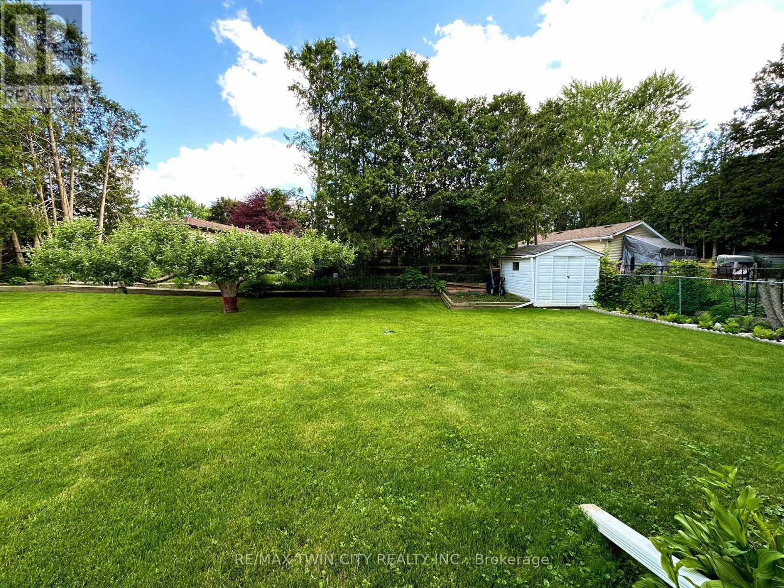 36 Oakhill Drive N, Brantford, Ontario  N3T 1R1 - Photo 42 - X13689326