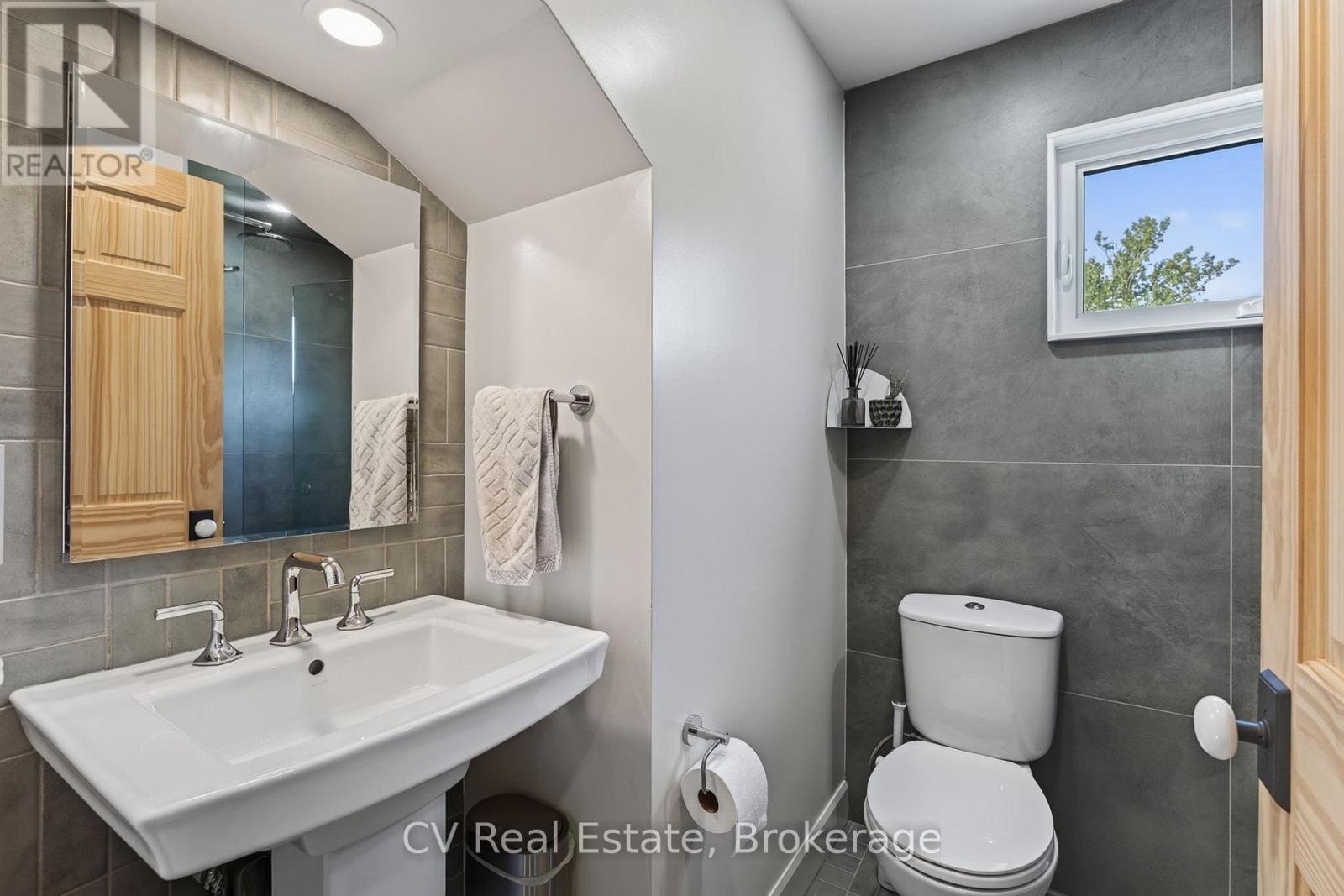 110 John Street, Meaford, Ontario N4L 1W7 - Photo 24 - X13652582