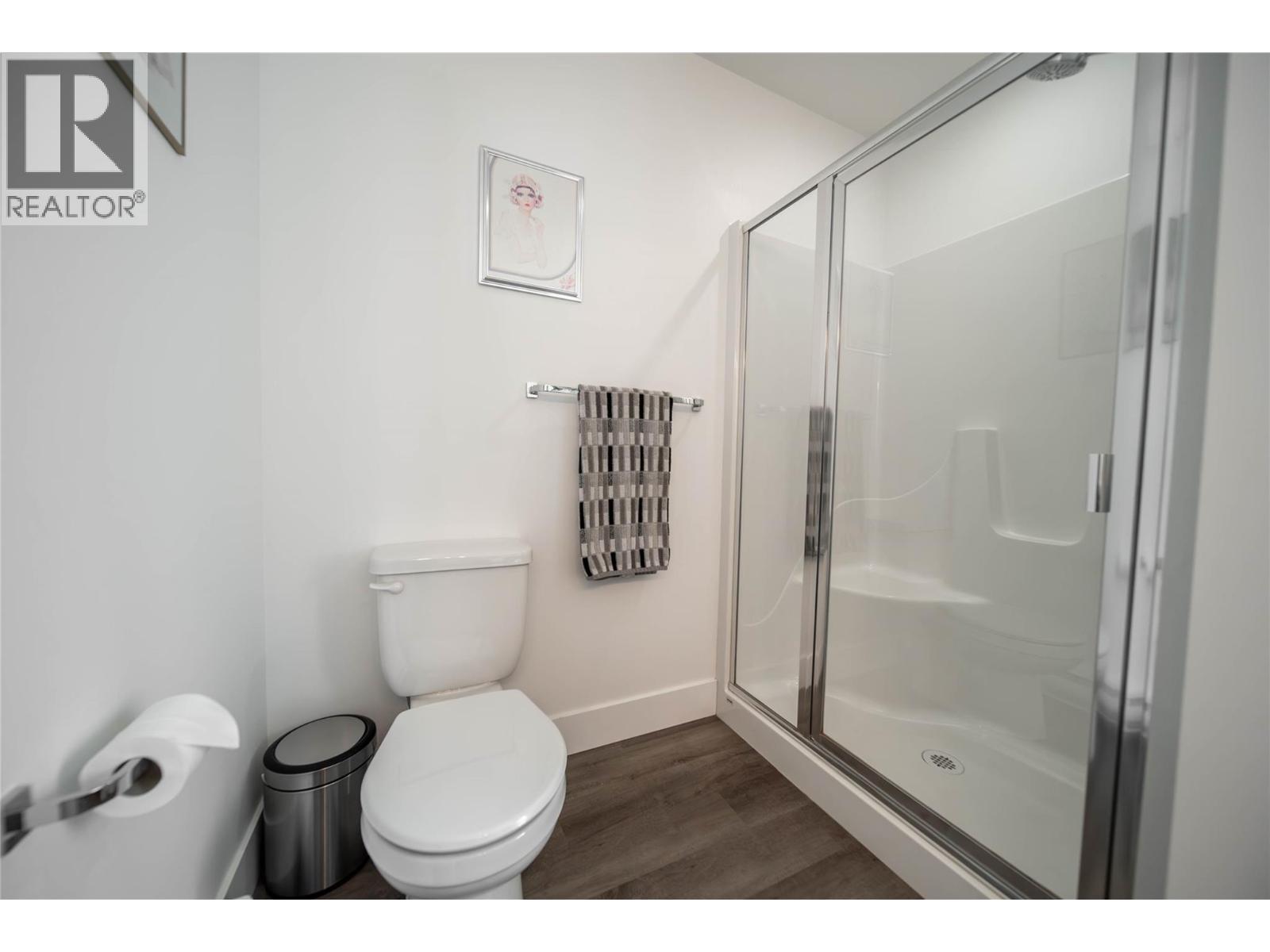 4165 93 Highway, Grasmere, British Columbia  V0B 1R0 - Photo 14 - 10398125