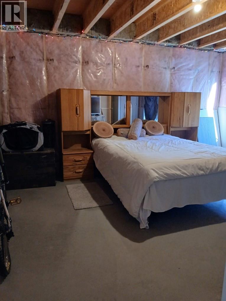 4165 93 Highway, Grasmere, British Columbia  V0B 1R0 - Photo 49 - 10398125