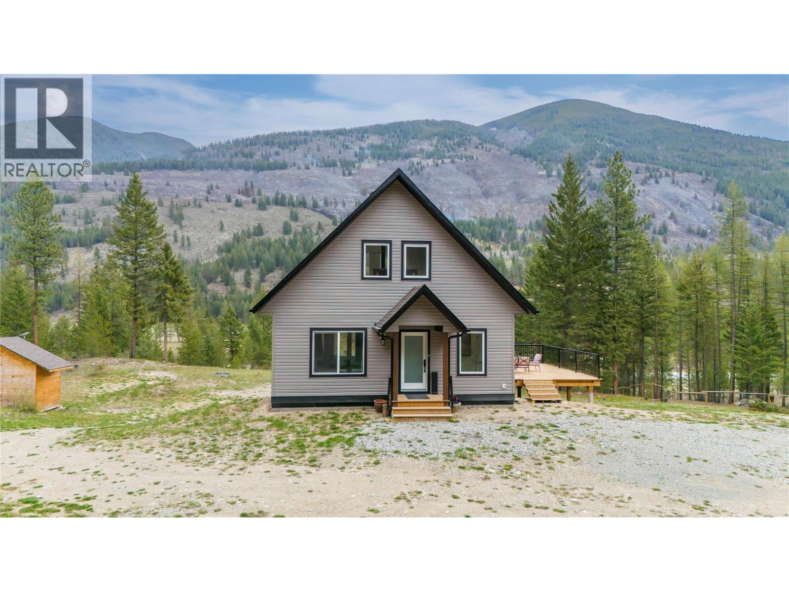 4165 93 Highway, Grasmere, British Columbia  V0B 1R0 - Photo 4 - 10398125