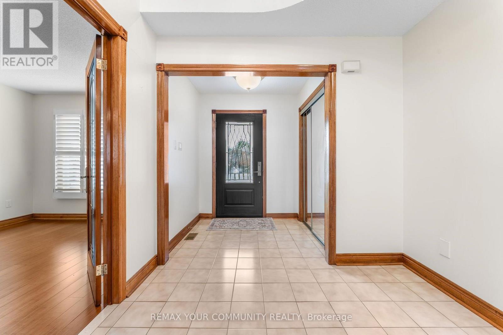 4 Tomel Court, Caledon, Ontario  L7E 1B2 - Photo 6 - W13686316