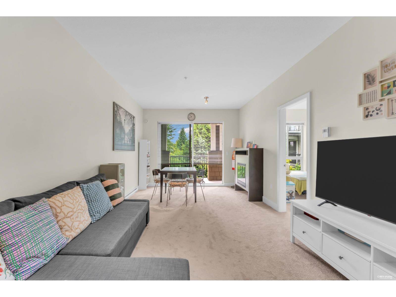 329 6628 120 STREET, Surrey, British Columbia